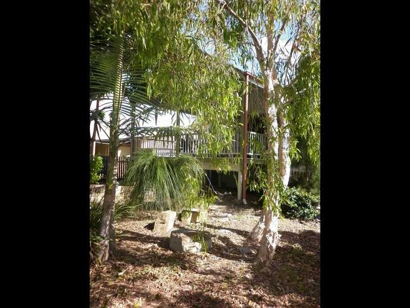 30 Bridge Street, North Booval QLD 4304