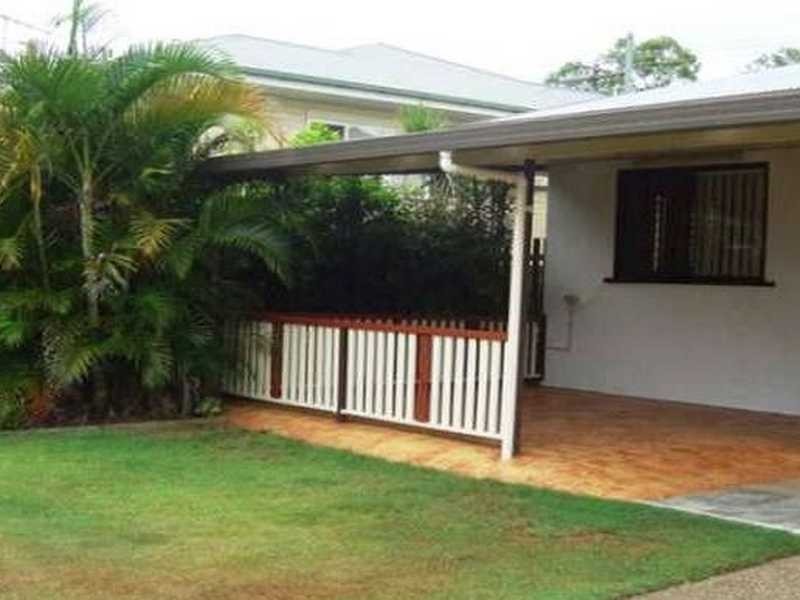 8 Theodore Street, Brassall QLD 4305