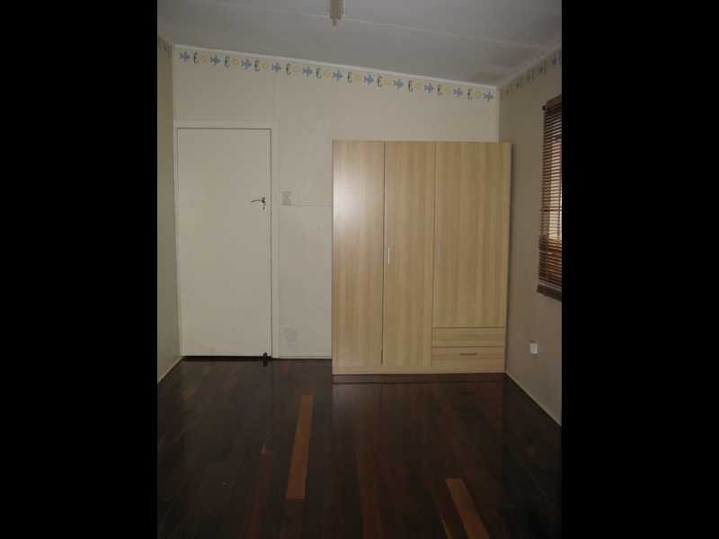2 Spring Street, East Ipswich QLD 4305