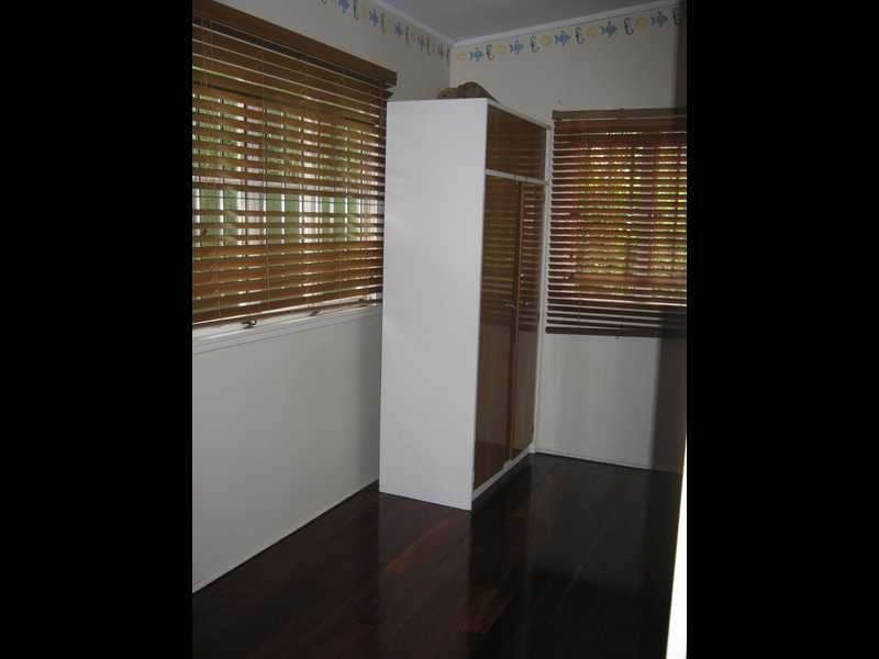 2 Spring Street, East Ipswich QLD 4305