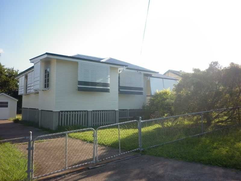 9 Idolwood Street, Eastern Heights QLD 4305