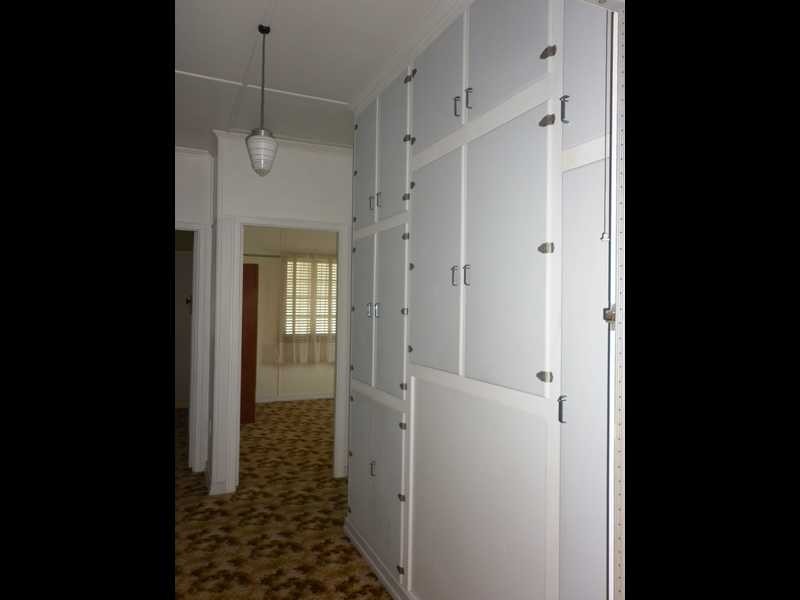 9 Idolwood Street, Eastern Heights QLD 4305