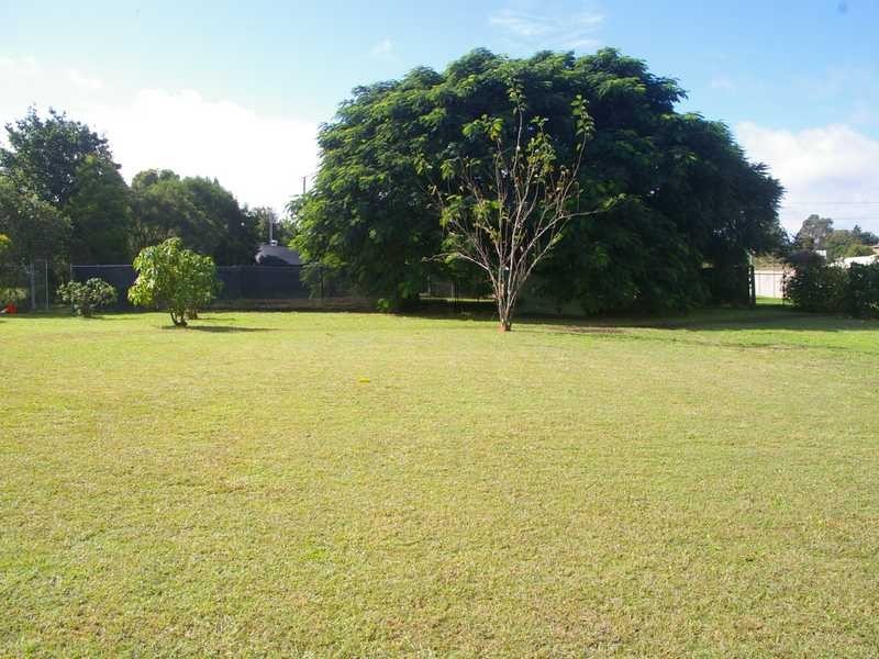 32 Andrew Street, Bundamba QLD 4304