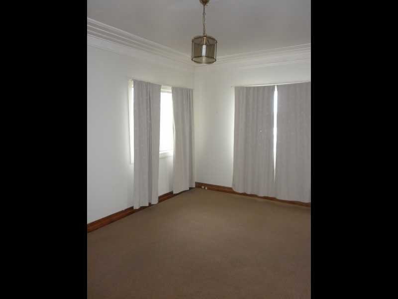 23 Joffre Street, Booval QLD 4304