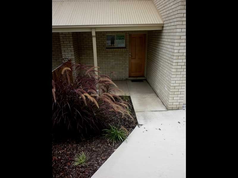 1/23 Ronald Street, Bundamba QLD 4304