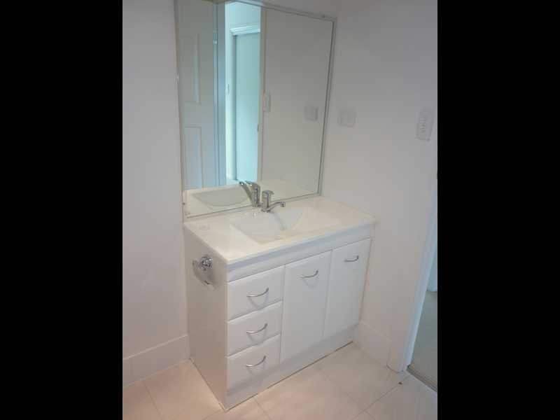 1/23 Ronald Street, Bundamba QLD 4304