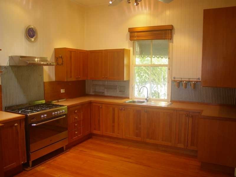 5 Sloman Street, Booval QLD 4304