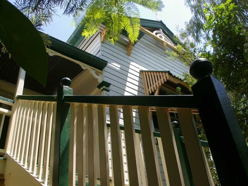 5 Sloman Street, Booval QLD 4304