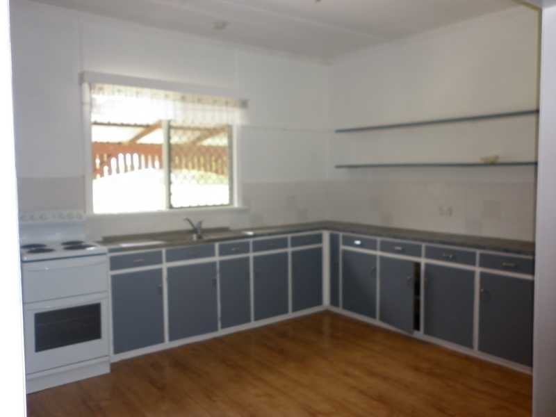 26 Sydney Street, Brassall QLD 4305