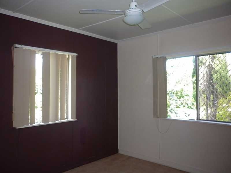 26 Sydney Street, Brassall QLD 4305