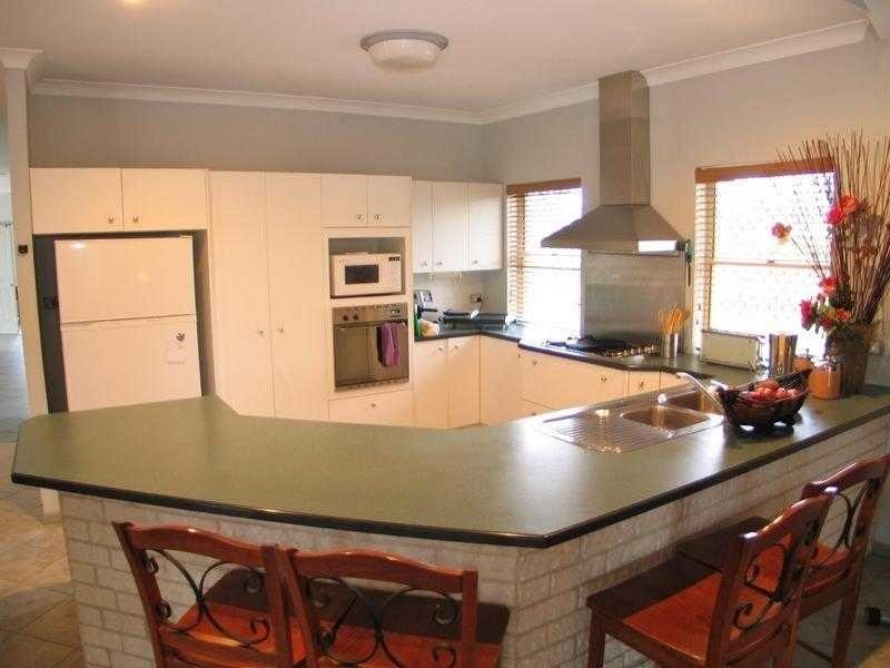 29 Sealark Cove, Karalee QLD 4306