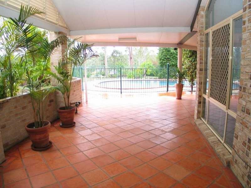 29 Sealark Cove, Karalee QLD 4306