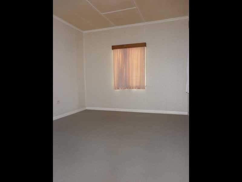 30 Perry Street, Churchill QLD 4305