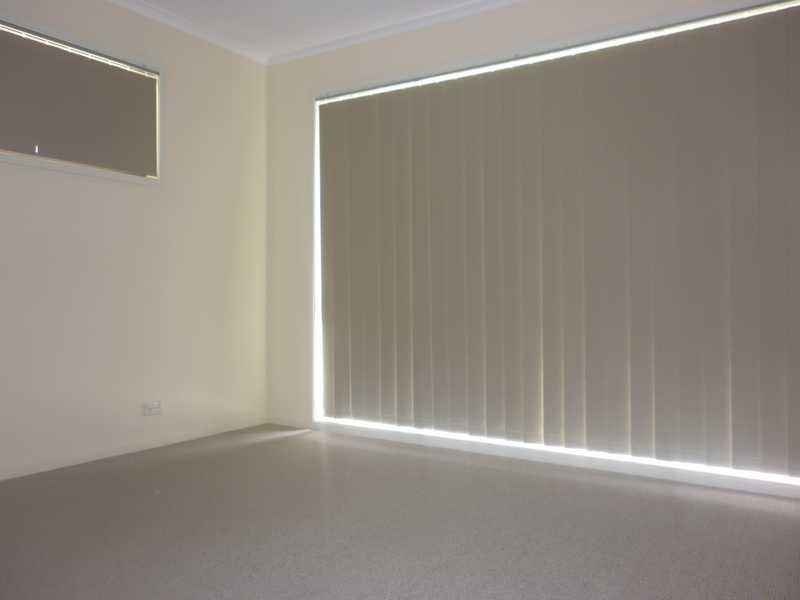 35 Cooinda Street, Eastern Heights QLD 4305