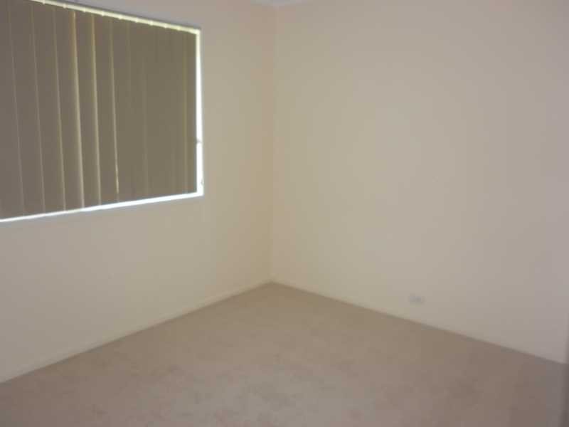 35 Cooinda Street, Eastern Heights QLD 4305