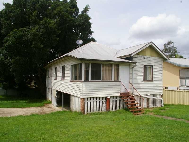 33 Sydney Street, Brassall QLD 4305