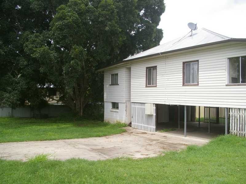 33 Sydney Street, Brassall QLD 4305
