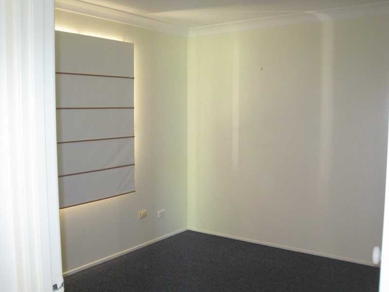 15 Nigel Street, Redbank Plains QLD 4301