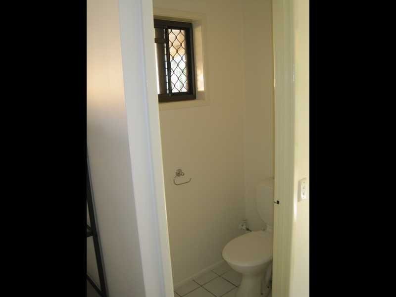 15 Nigel Street, Redbank Plains QLD 4301