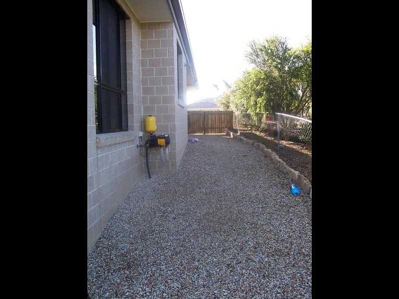 11 Banksia Close, Lowood QLD 4311