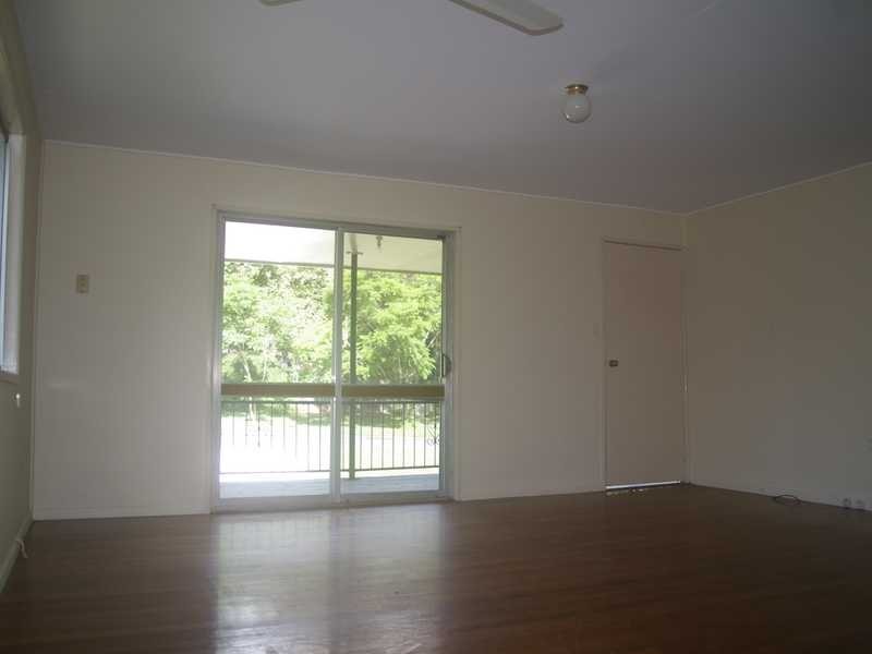 3 Dorsey Crescent, Bundamba QLD 4304