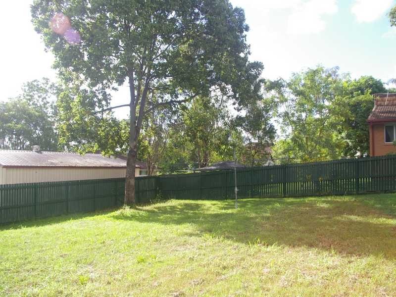 3 Dorsey Crescent, Bundamba QLD 4304