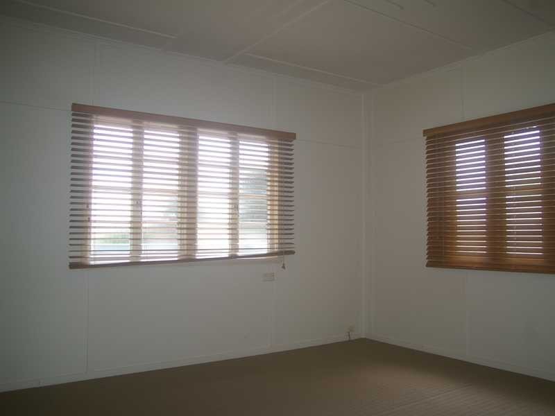 34 Frederick Street, Newtown QLD 4305