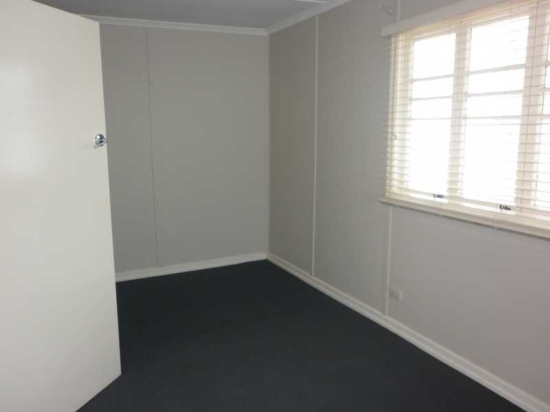10 Wyman Street, Brassall QLD 4305