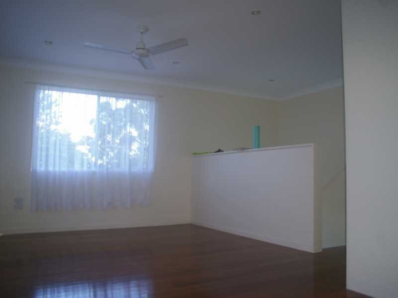 59 Hanlon Street, Bundamba QLD 4304