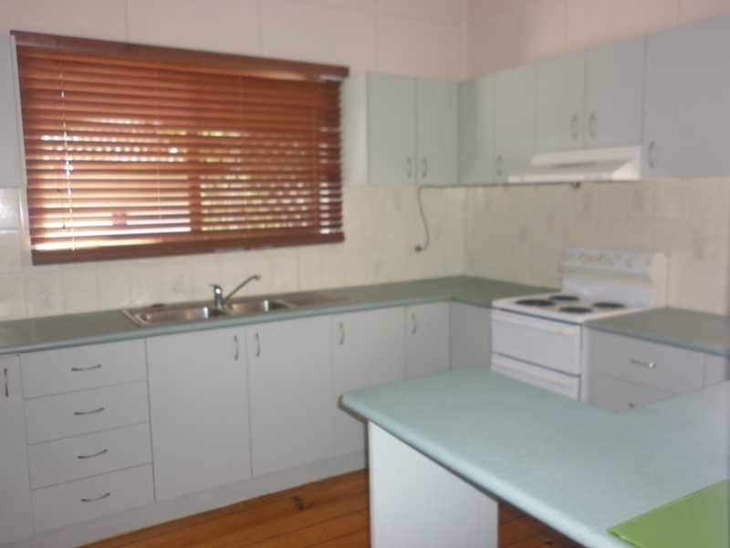 24 Tiger Street, West Ipswich QLD 4305