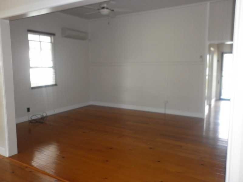 24 Tiger Street, West Ipswich QLD 4305