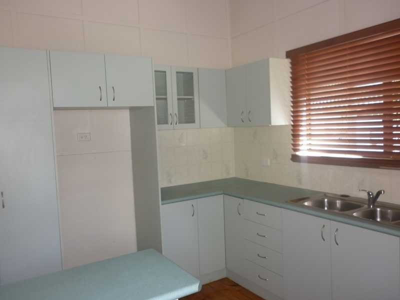24 Tiger Street, West Ipswich QLD 4305