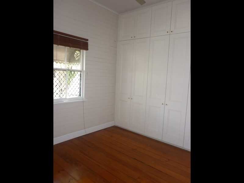 24 Tiger Street, West Ipswich QLD 4305