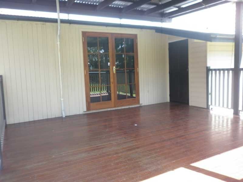 24 Tiger Street, West Ipswich QLD 4305