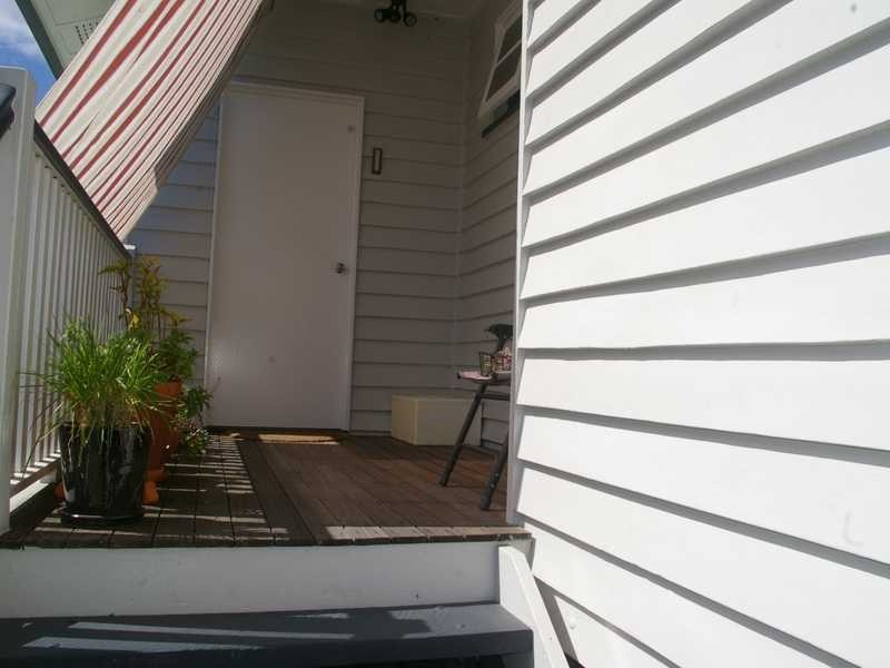 23 McGrath Lane, Booval QLD 4304