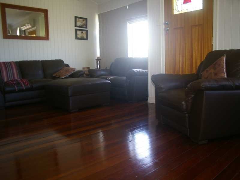23 McGrath Lane, Booval QLD 4304
