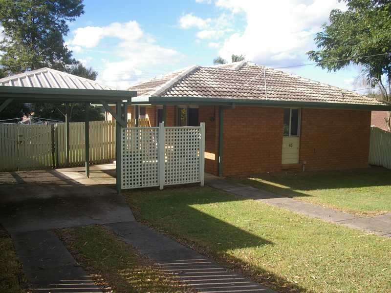 45 Stubbin Street, Bundamba QLD 4304