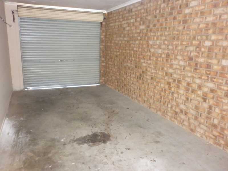1/1 Brooker Court, Raceview QLD 4305