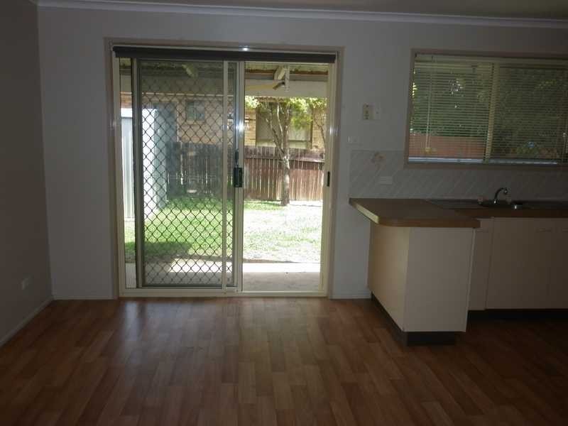 1/1 Brooker Court, Raceview QLD 4305