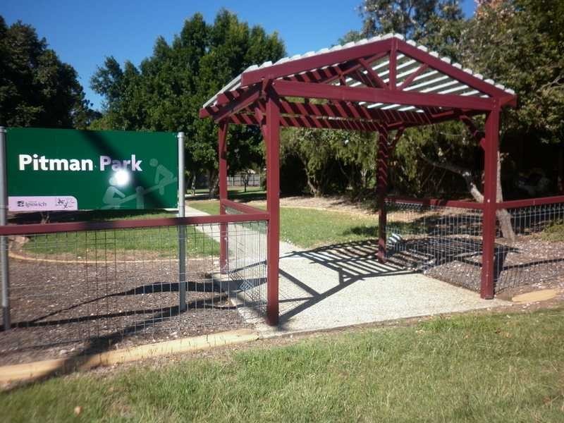 1/1 Brooker Court, Raceview QLD 4305