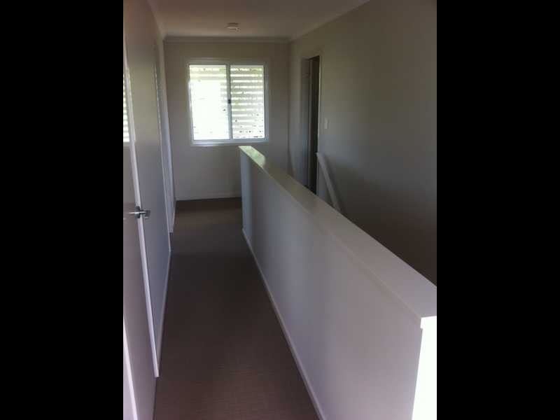 2/6 Denman Street, Leichhardt QLD 4305