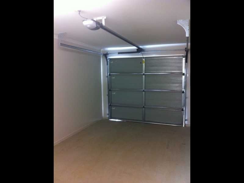 2/6 Denman Street, Leichhardt QLD 4305