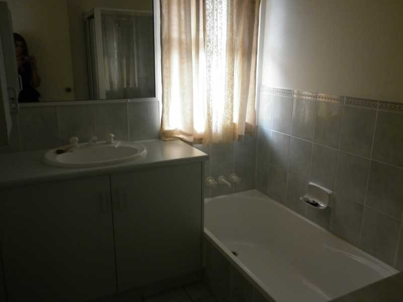Unit 3/1a Joyce Street, East Ipswich QLD 4305