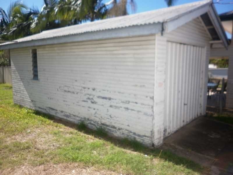 4 Gledson Street, North Booval QLD 4304