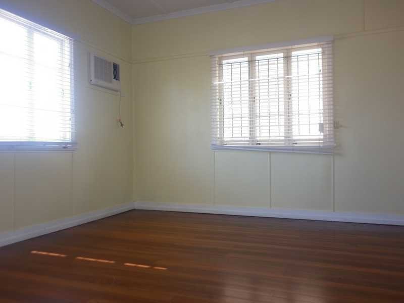 38 Ferret Street, Sadliers Crossing QLD 4305