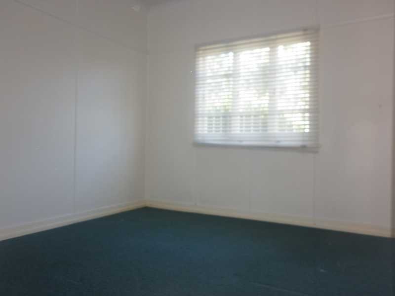 38 Ferret Street, Sadliers Crossing QLD 4305