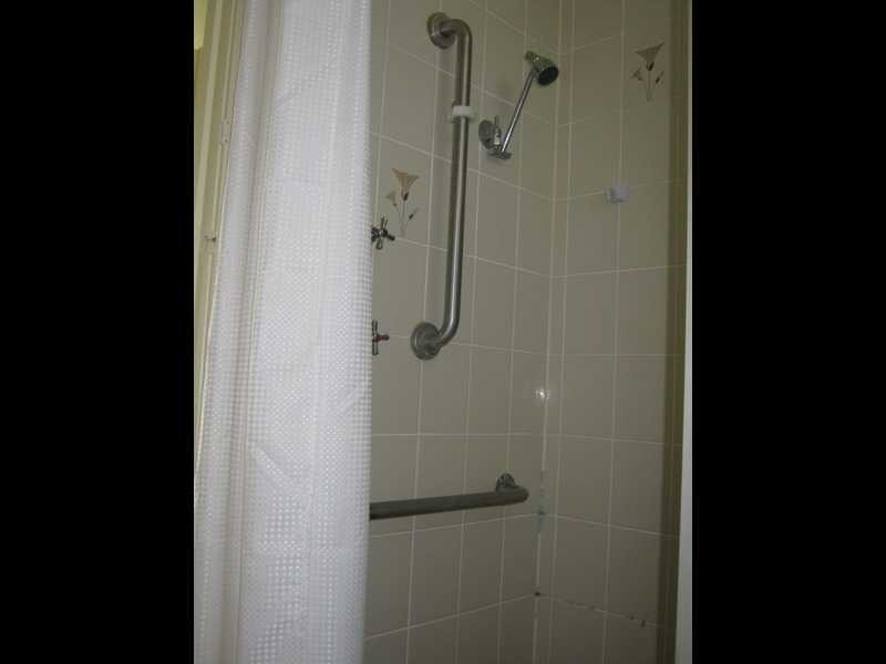 Unit 1/2 Eileen Street, Booval QLD 4304