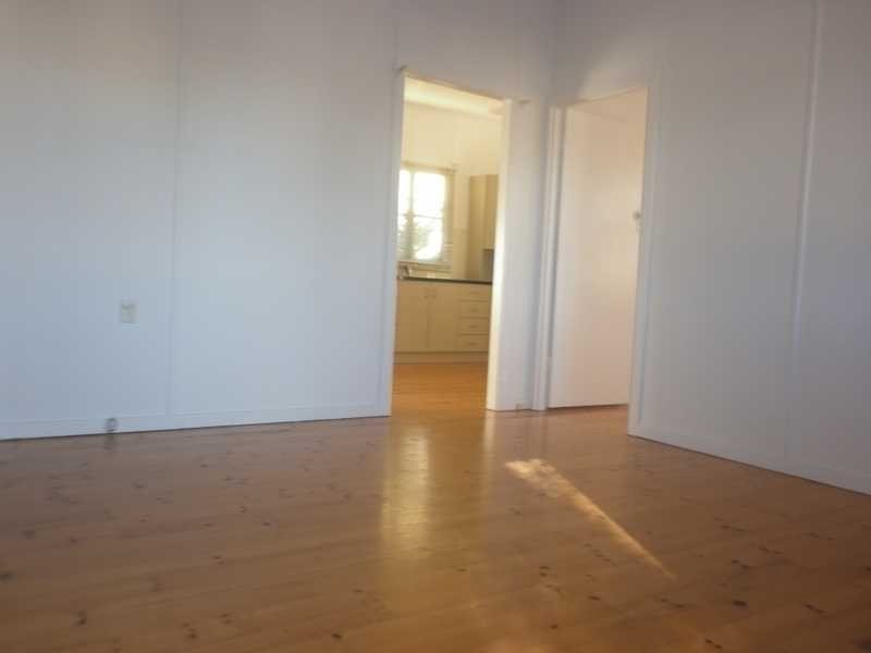 10 Fitzgerald Street, North Ipswich QLD 4305