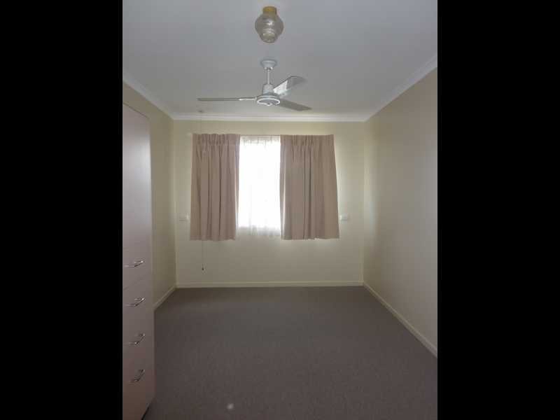 Unit 8/2 Eileen Street, Booval QLD 4304