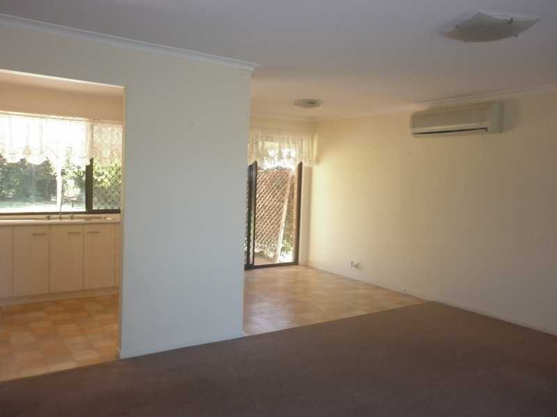 15 Suffield Drive, Yamanto QLD 4305